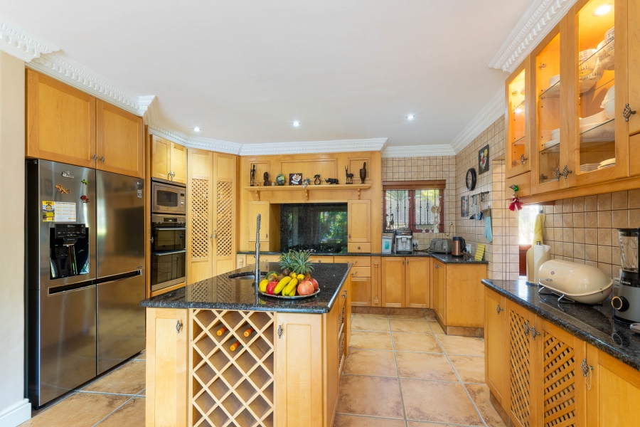 4 Bedroom Property for Sale in Heatherlands Western Cape